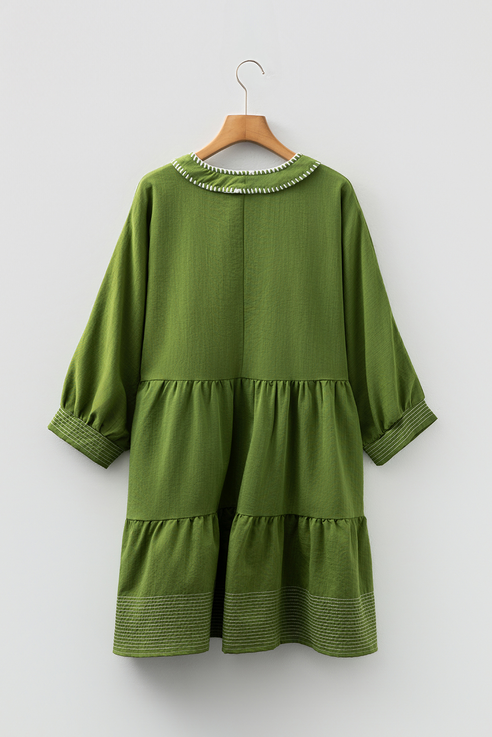Black Contrast Stitched V Neck 3/4 Sleeve Tiered Mini Dress