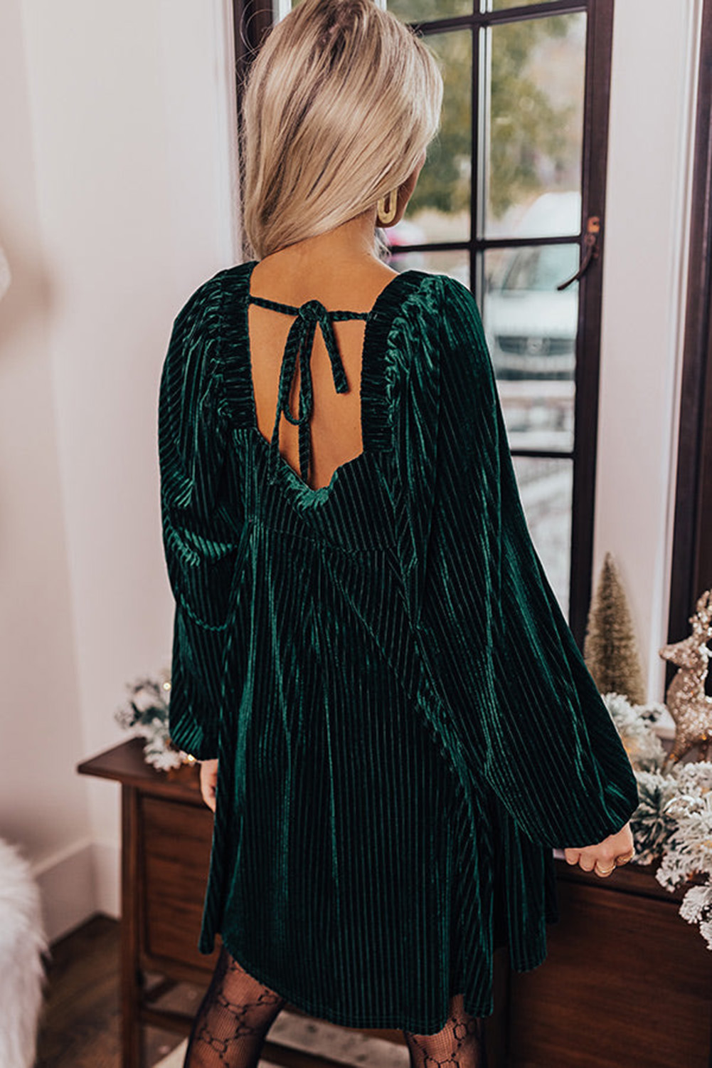 Red Tie Back Square Neck Velvet Babydoll Dress