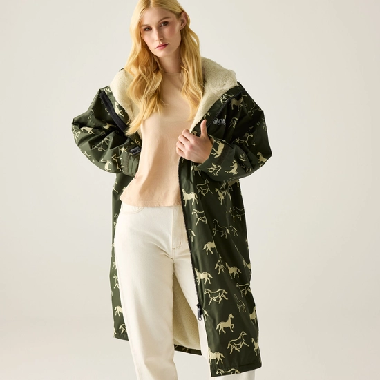 Adult Waterproof Changing Robe