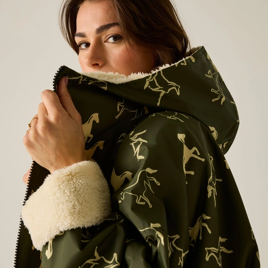 Adult Waterproof Changing Robe