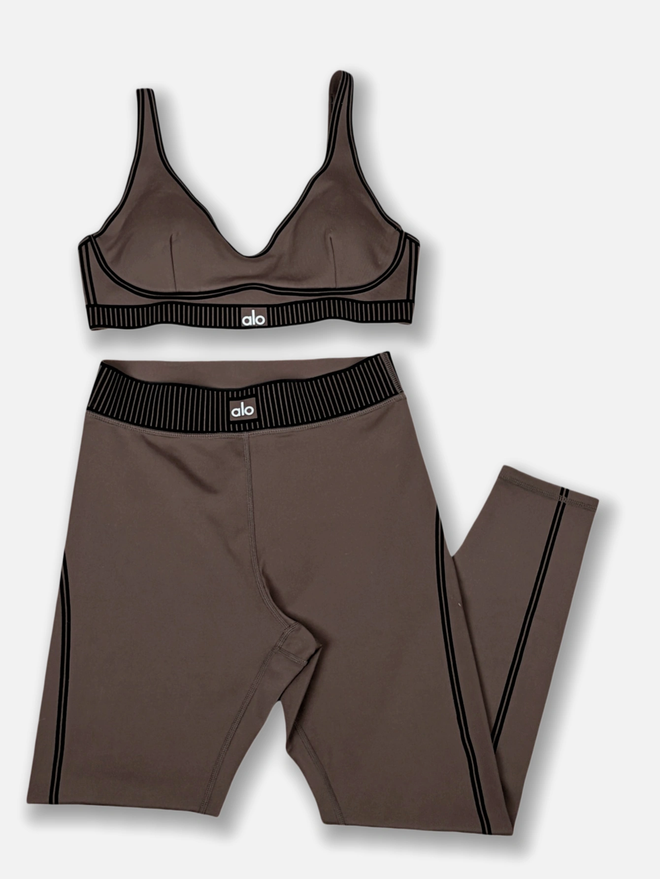 Airlift Line Up Bra | High-Compression Sculpting & Breathable Performance | Yoga - Lulualo