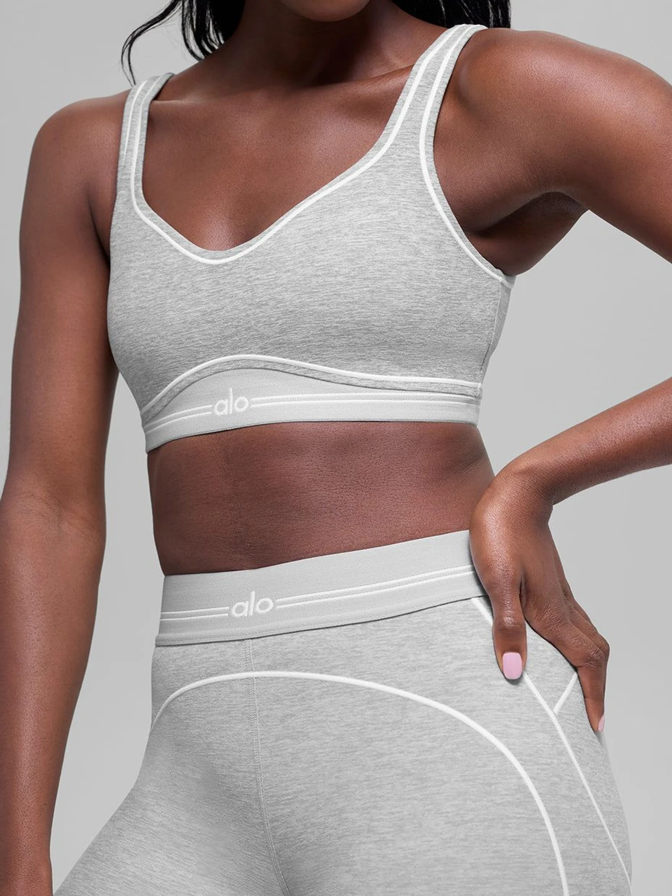 Alo Alosoft Heart Throb Bra & High-Waist Heart Throb Legging Set - Athletic Heather Grey/White | US Warehouse - Lulualo