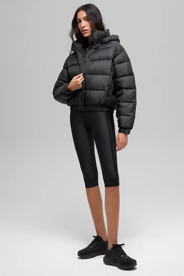 Alo Women's Hooded Cropped Puffer Jacket with Zip Pockets - Lulualo