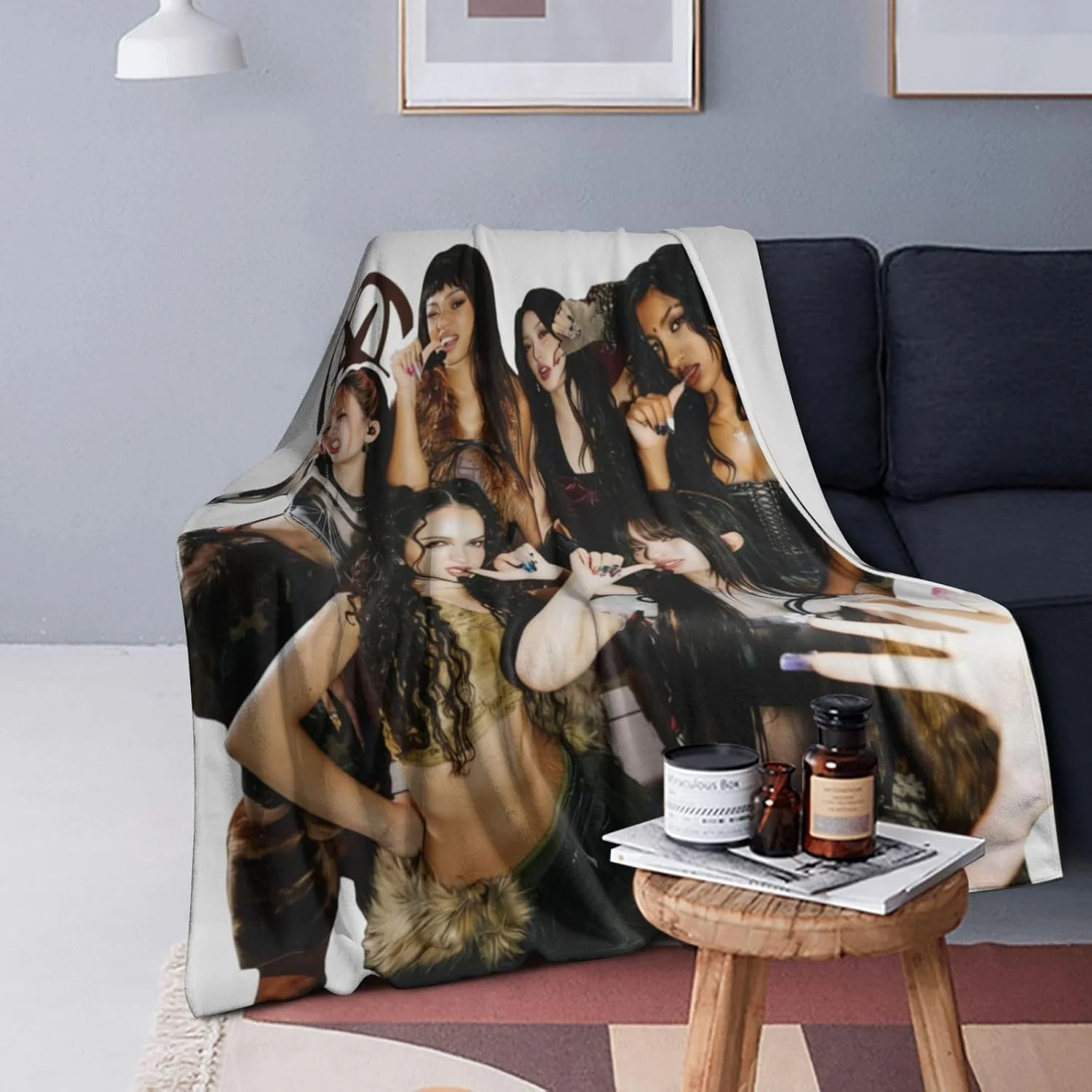 KATSEYE Beautiful Chaos Fleece Blanket - KATSEYE MERCH​