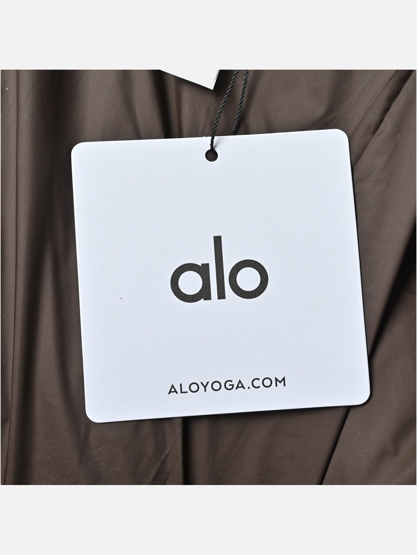 Alo Goldrush Cropped Stand-Collar Puffer Jacket - Coffee Brown - Lulualo