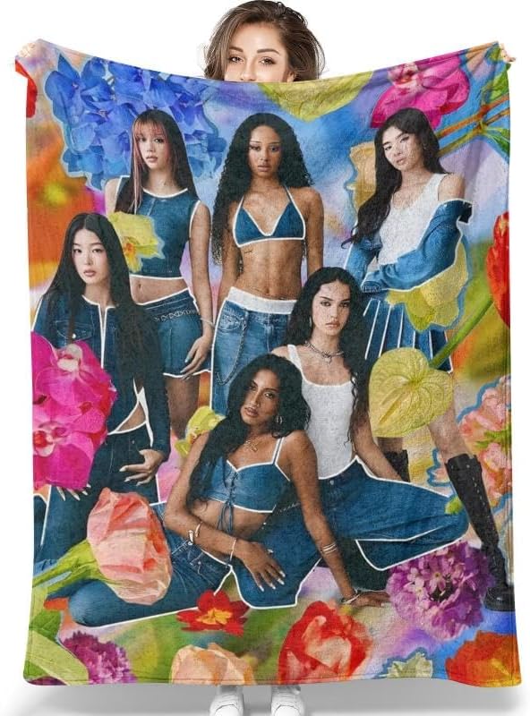 KATSEYE Purple Studio Photoshoot Blanket - KATSEYE MERCH​