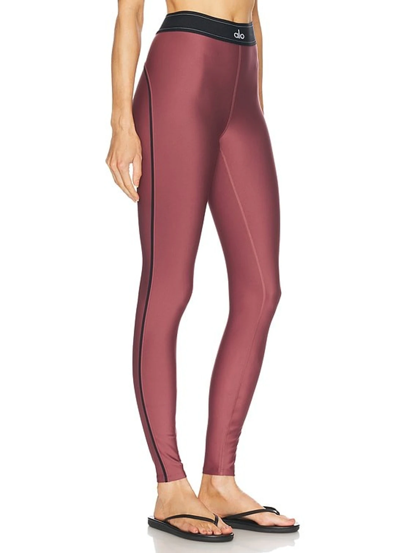 Alo Heart Throb Bra & High-Waist Legging Set - Burgundy/Black | US Warehouse - Lulualo
