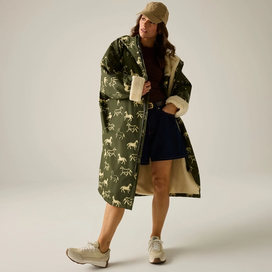 Adult Waterproof Changing Robe