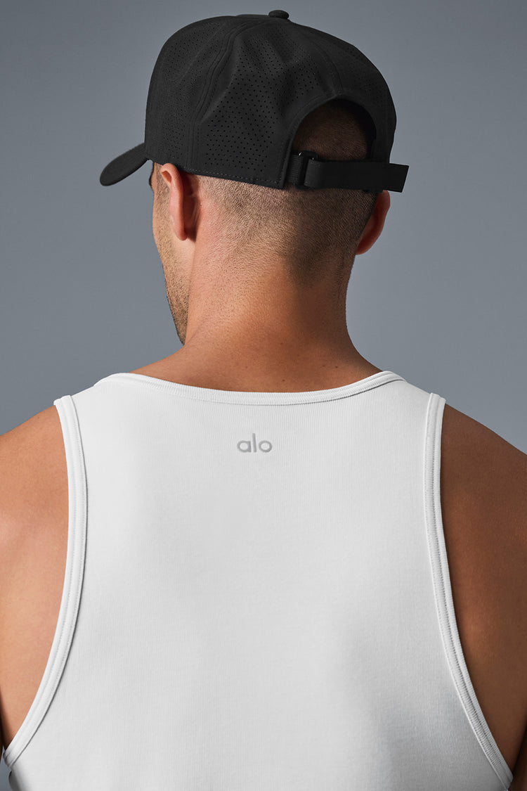 Performance District Trucker Hat - Lulualo