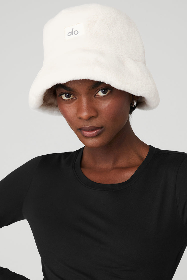 Faux Fur Bucket Hat - Lulualo