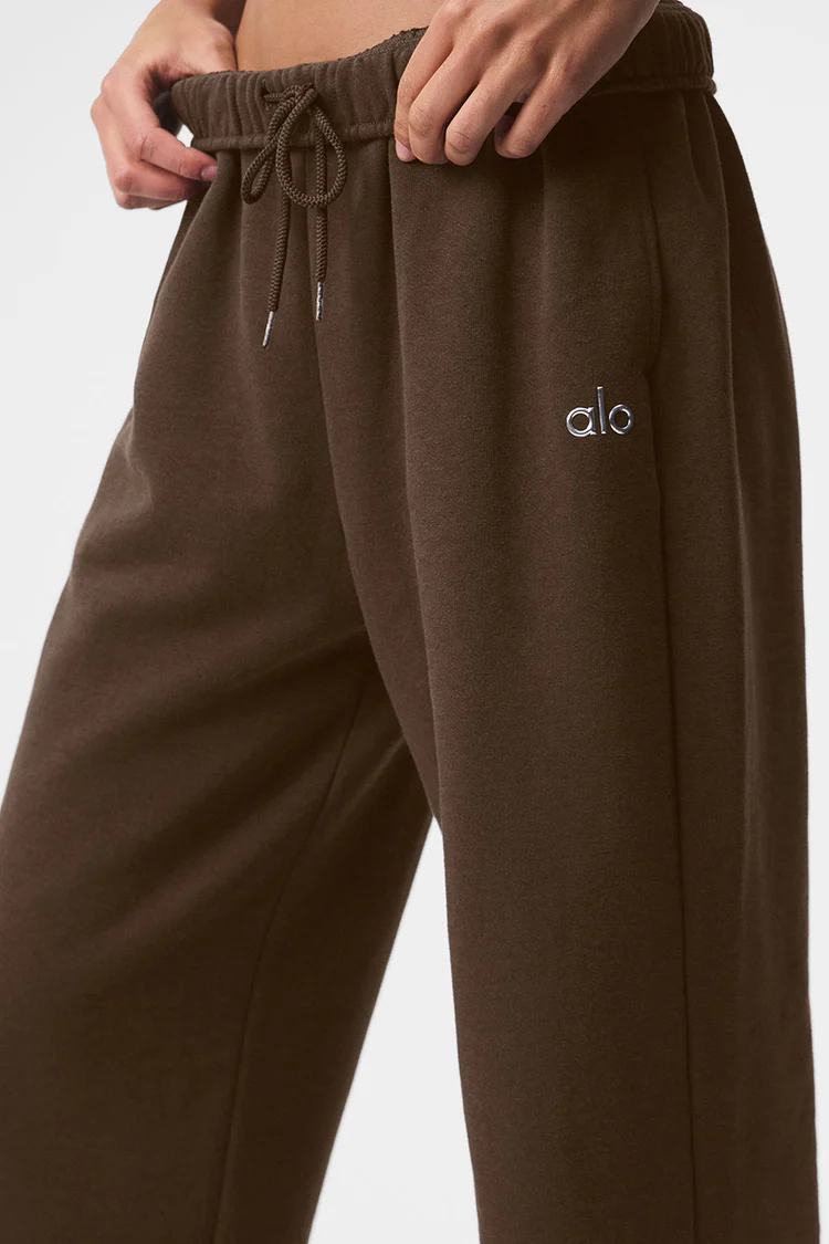 alo Accolade Straight Leg Sweatpant Espresso - Lulualo