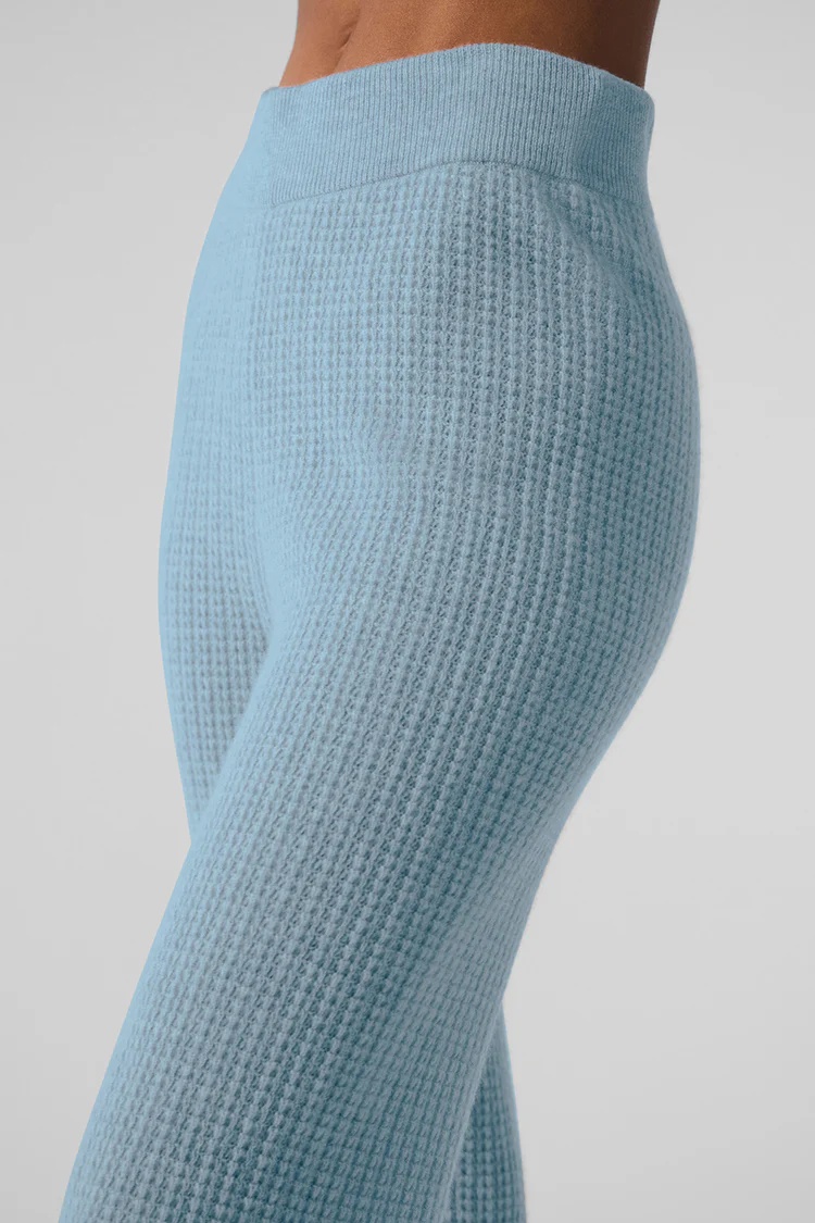 ALO Cashmere High-Waist Plush Waffle Pant - Lulualo
