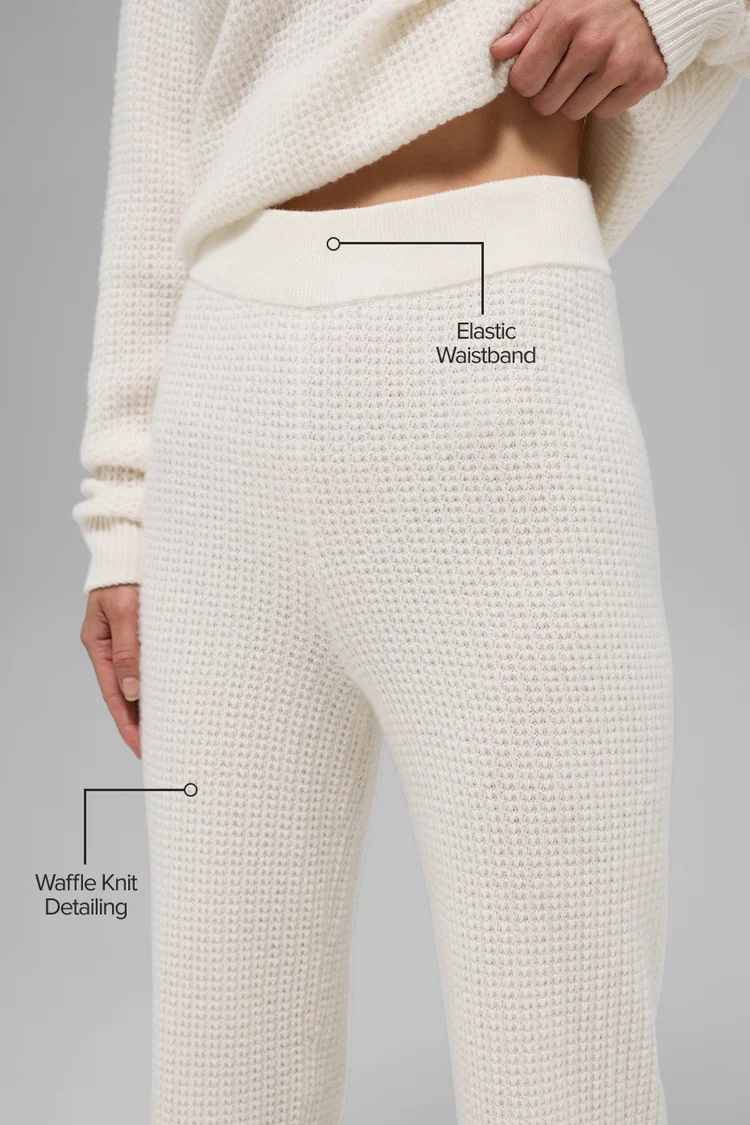 ALO Cashmere High-Waist Plush Waffle Pant - Lulualo