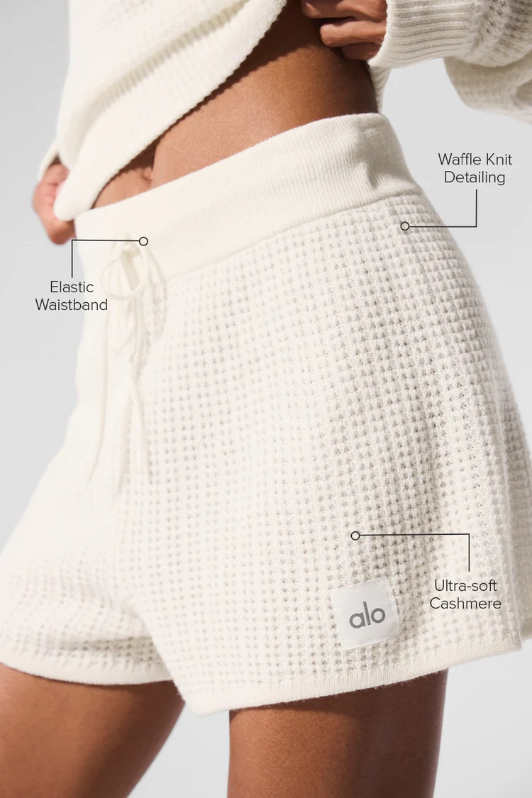 ALO Cashmere High-Waist Plush Waffle Short - Lulualo