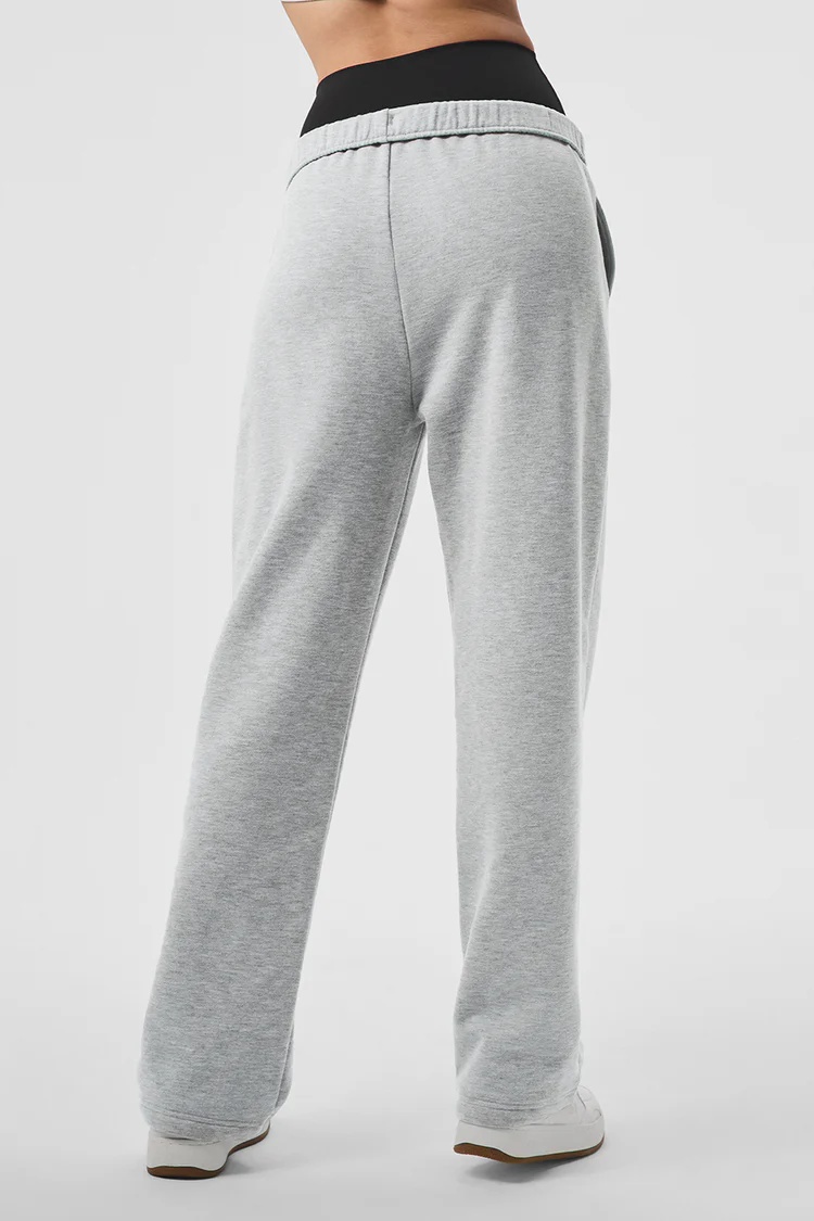 ALO Accolade Straight Leg Sweatpant - Lulualo