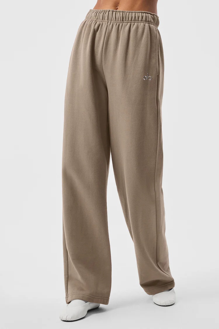 ALO Accolade Straight Leg Sweatpant - Lulualo