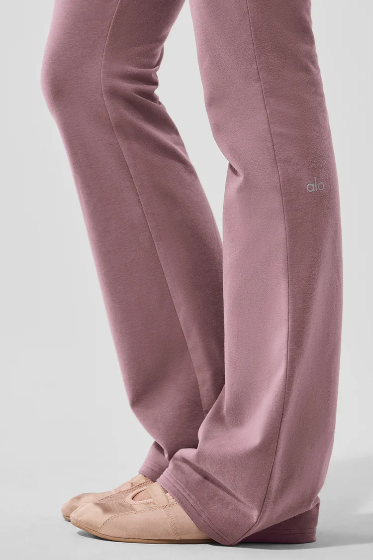 ALO Sway Bootcut Sweatpant - Lulualo