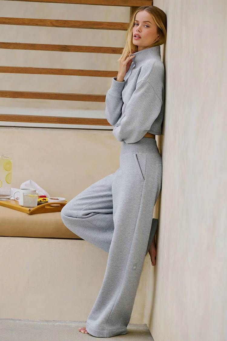 ALO Cropped Serenity Coverup+Serenity Wide Leg Sweatpant Suit - Lulualo