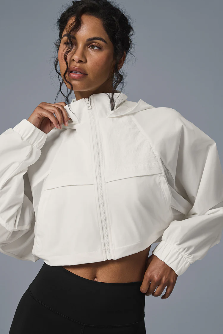 Alo Cropped Playmaker Jacket - Lulualo