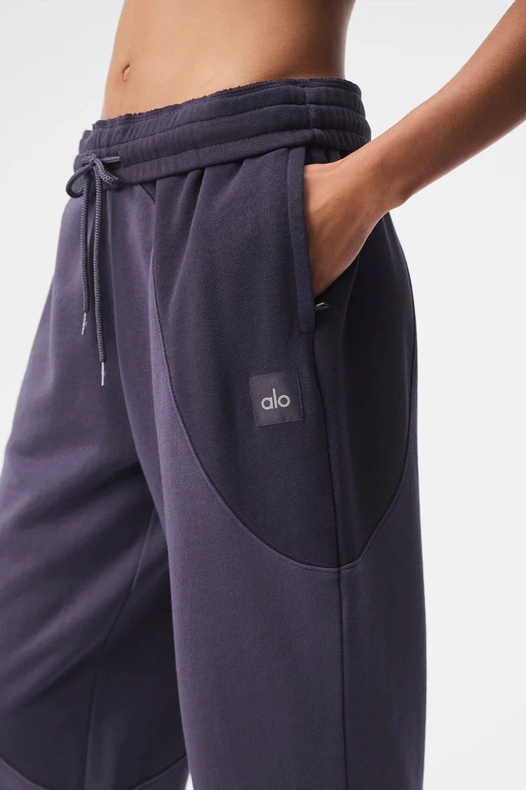 Alo Make Waves Sweatpant - Lulualo