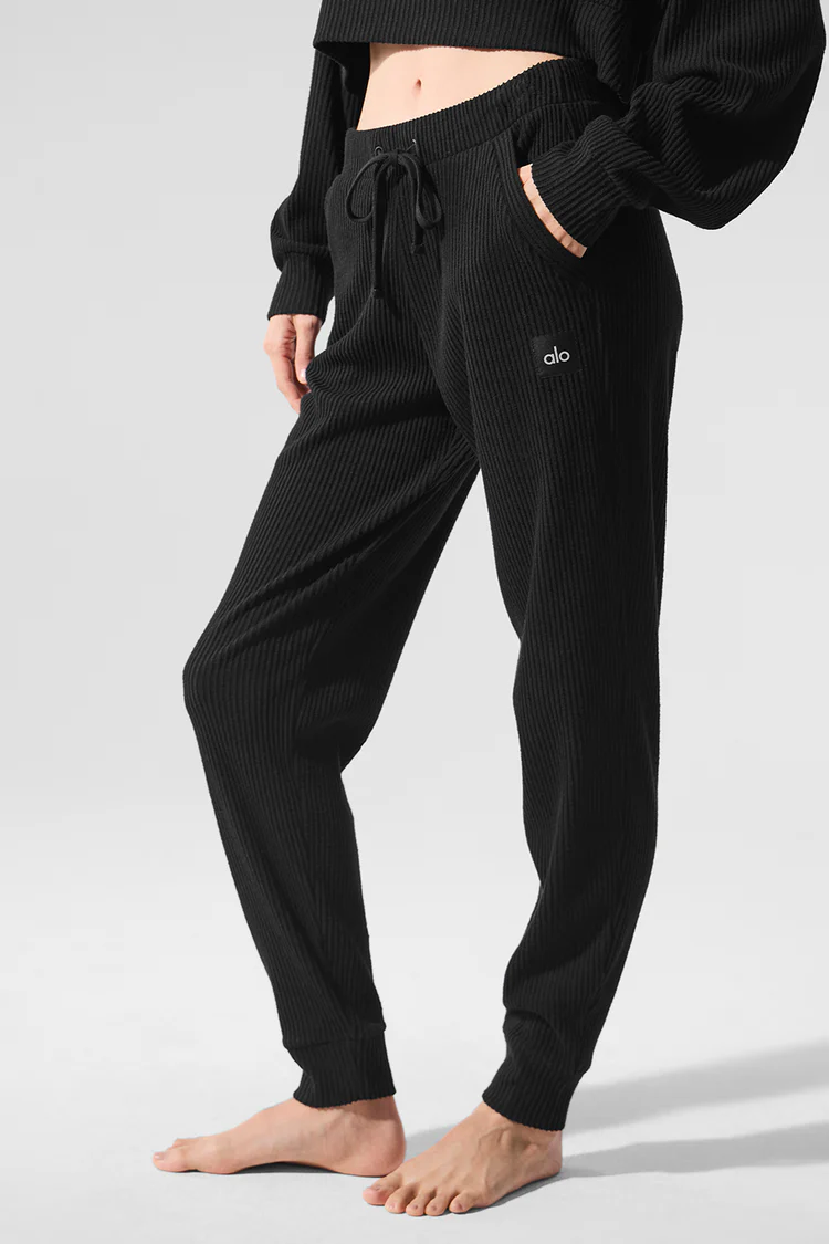 Alo Muse Hoodie+ Sweatpant Suit - Lulualo