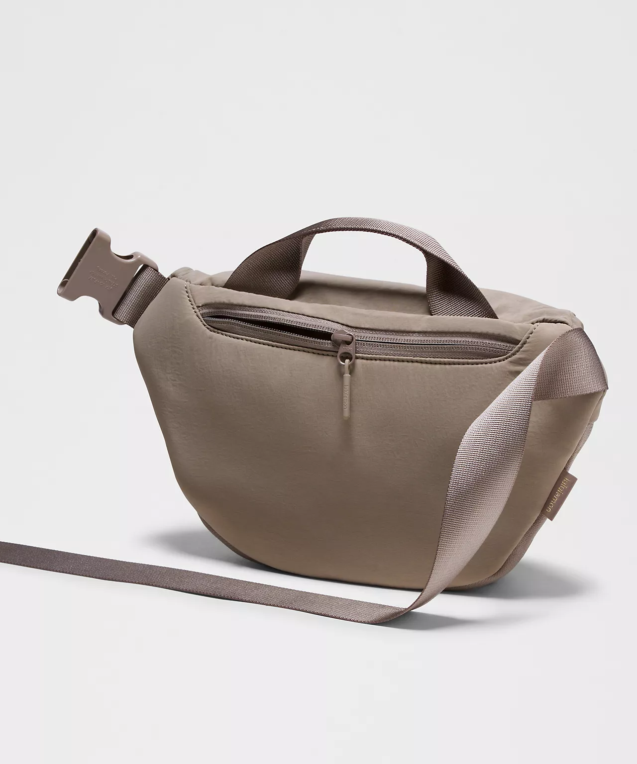 lululemon Curved Crossbody Bag 3L - Lulualo