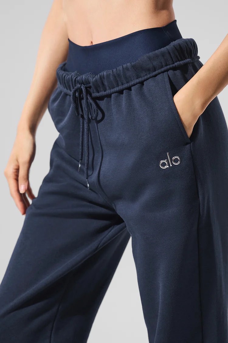 ALO Accolade Sweatpant - Lulualo