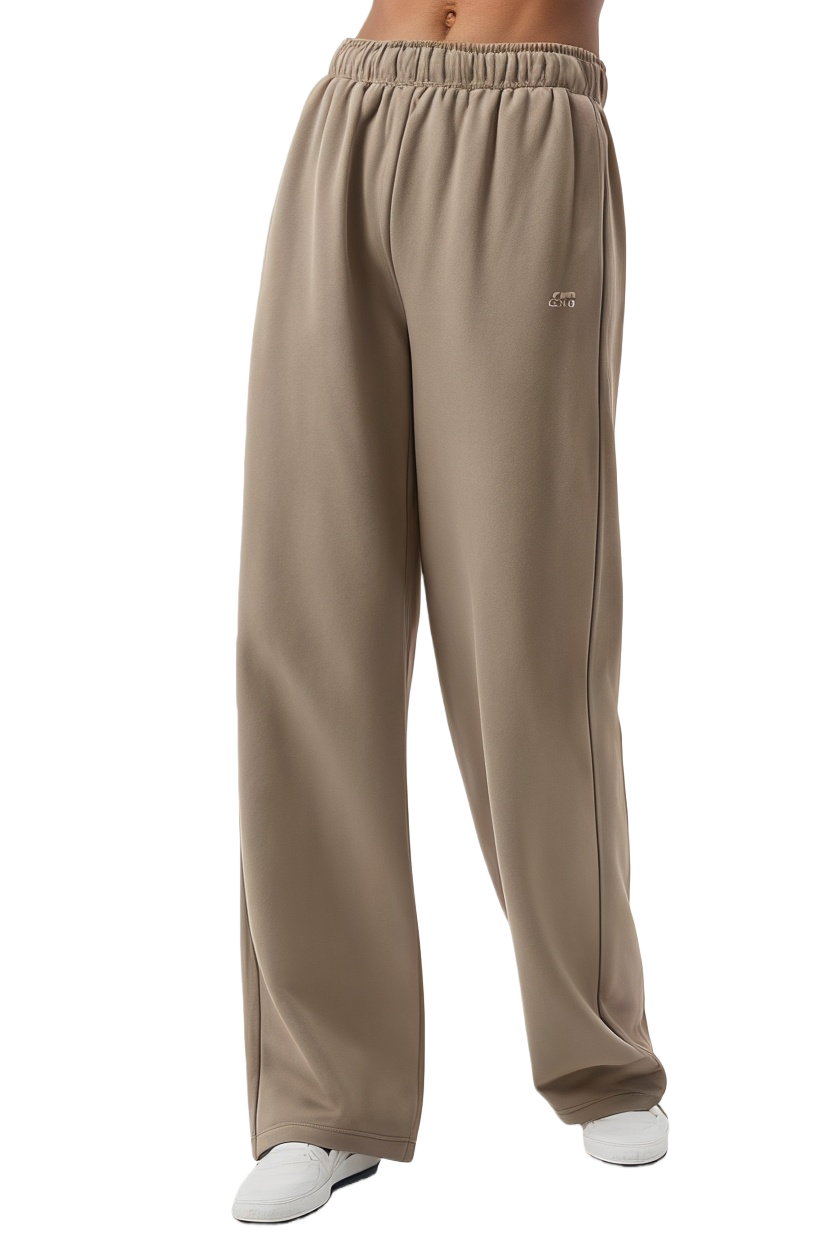ALO Accolade Straight Leg Sweatpant - Lulualo