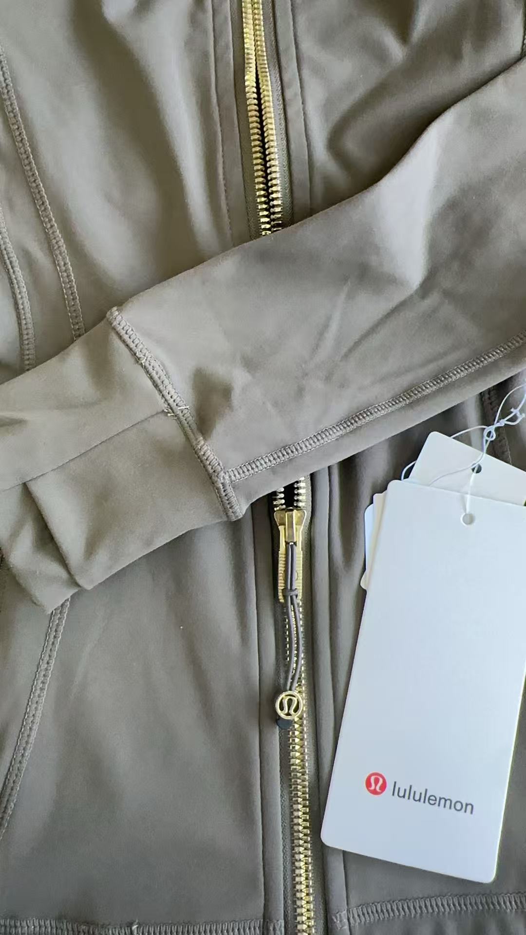 USA warehouse lululemon jackets（Gold zipper) Buy 1,24.9USD/Piece  Buy 2+, 19.9USD/Piece - Lulualo