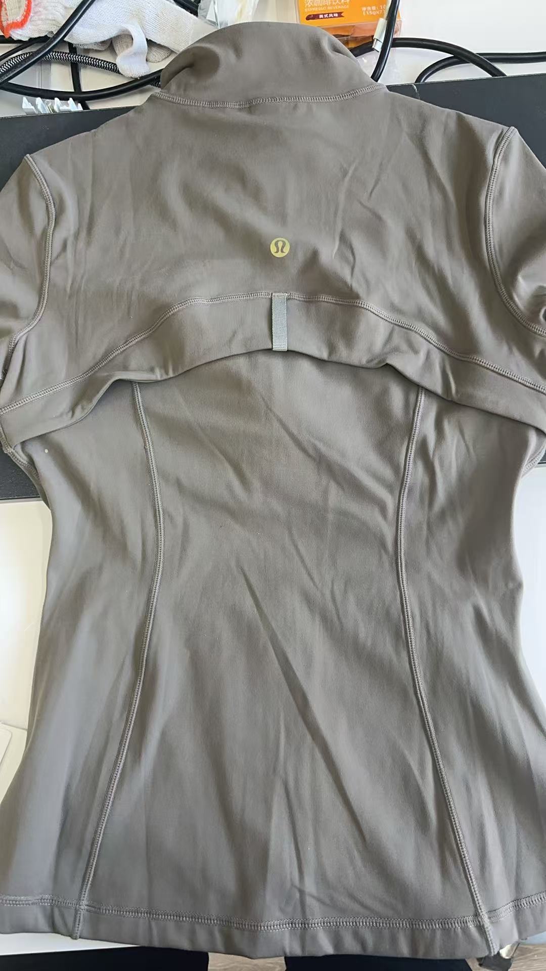 USA warehouse lululemon jackets（Gold zipper) Buy 1,24.9USD/Piece  Buy 2+, 19.9USD/Piece - Lulualo