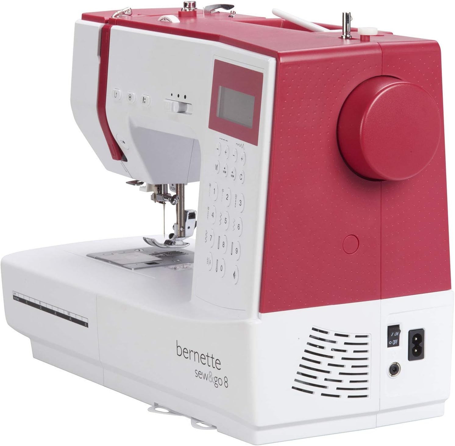Bernette Sew&GO8 Machine à coudre ordinateur avec 197 programmes de couture, bras libre, écran multifonction, couture, patchwork, matelassage, White