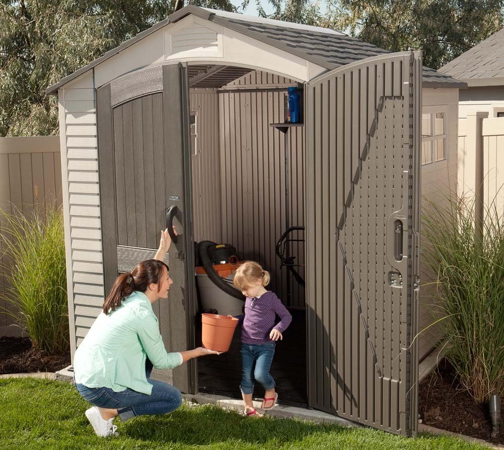 Lifetime Abri de Jardin Tan 132,7 x 204,4 x 227,9 cm