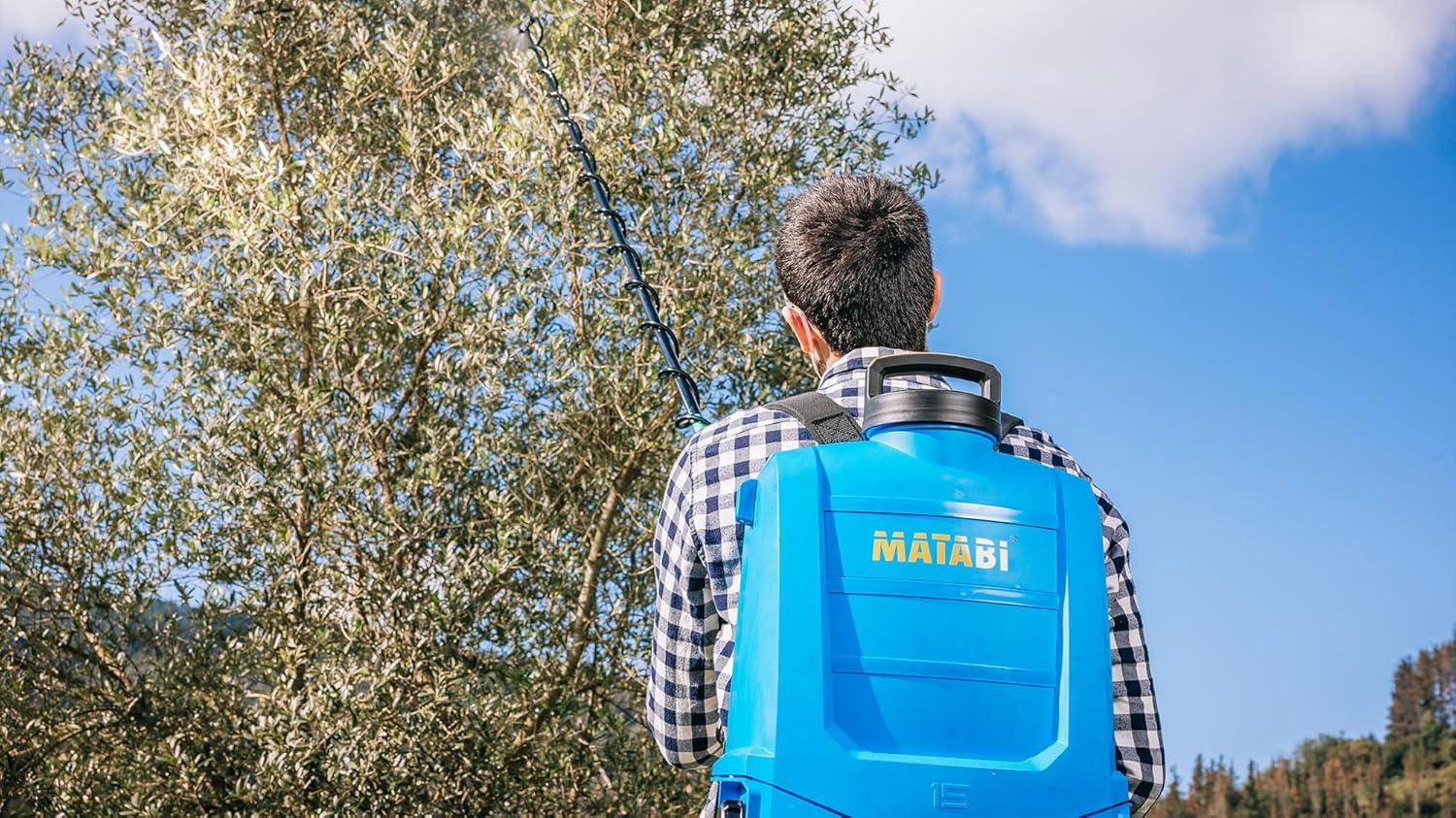 Pulvérisateur Électrique Matabi e15 LT - Batterie Amovible Li-ION - Jusqu'à 150L d'Autonomie - Design Compact et Léger - Sangles Rembourrées - Réservoir Ergonomique - Buses Incluses - Fabriqué en EU