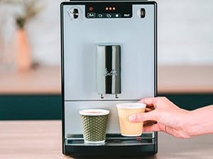 Melitta Caffeo Solo Noir Pure Black, Machine à Café à Grains avec Broyeur et Système d'Extraction des Arômes, Affichage LED, Mode 1 à 2 Tasses, Cafetière Expresso, Automatique, E950-222, 1400W