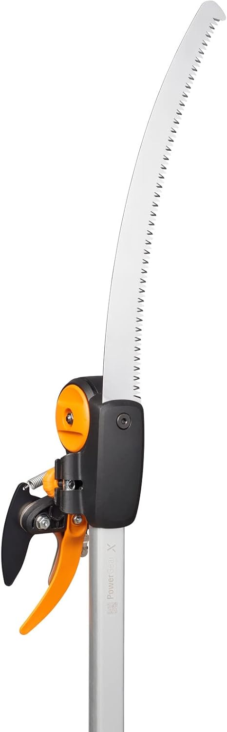 Fiskars Coupe-Branches Multifonctions Télescopique, pour Bois vert et Rameaux, Revêtement antiadhésif, Lame en acier/manche en aluminium, longueur 2,4 - 4 m, noir/orange, UPX86, 1023624