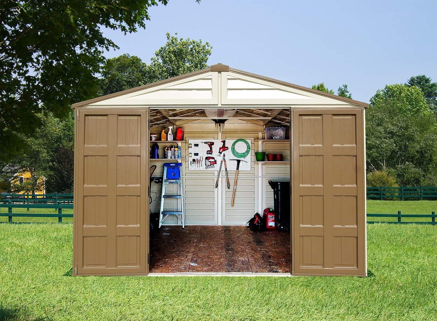 Duramax WoodBridge Plus 10 x 8 (7.64 m²) Abri de jardin en plastique avec 1 fenêtre fixe et kit de fondation en métal, structure de toit en métal robuste et abri de jardin sans entretien - Ivory/Brown