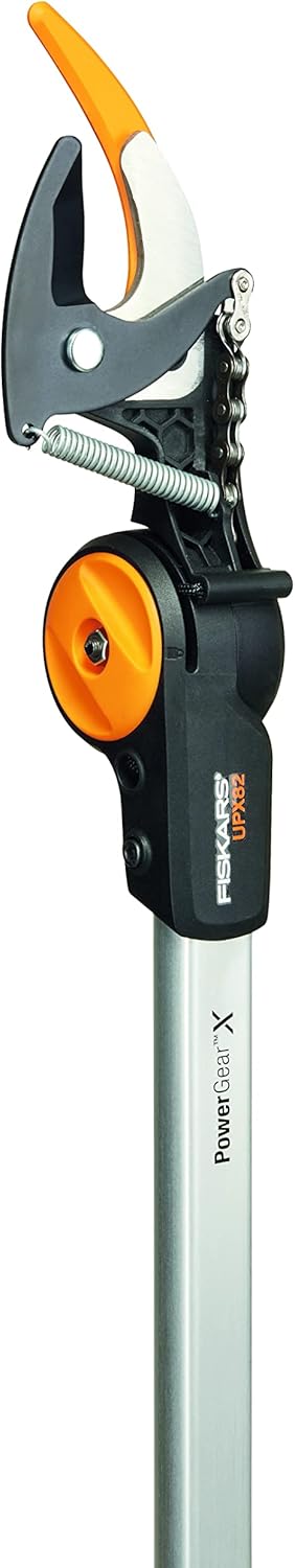 Fiskars Coupe-Branches Multifonctions Télescopique, pour Bois vert et Rameaux, Revêtement antiadhésif, Lame en acier/manche en aluminium, longueur 2,4 - 4 m, noir/orange, UPX86, 1023624