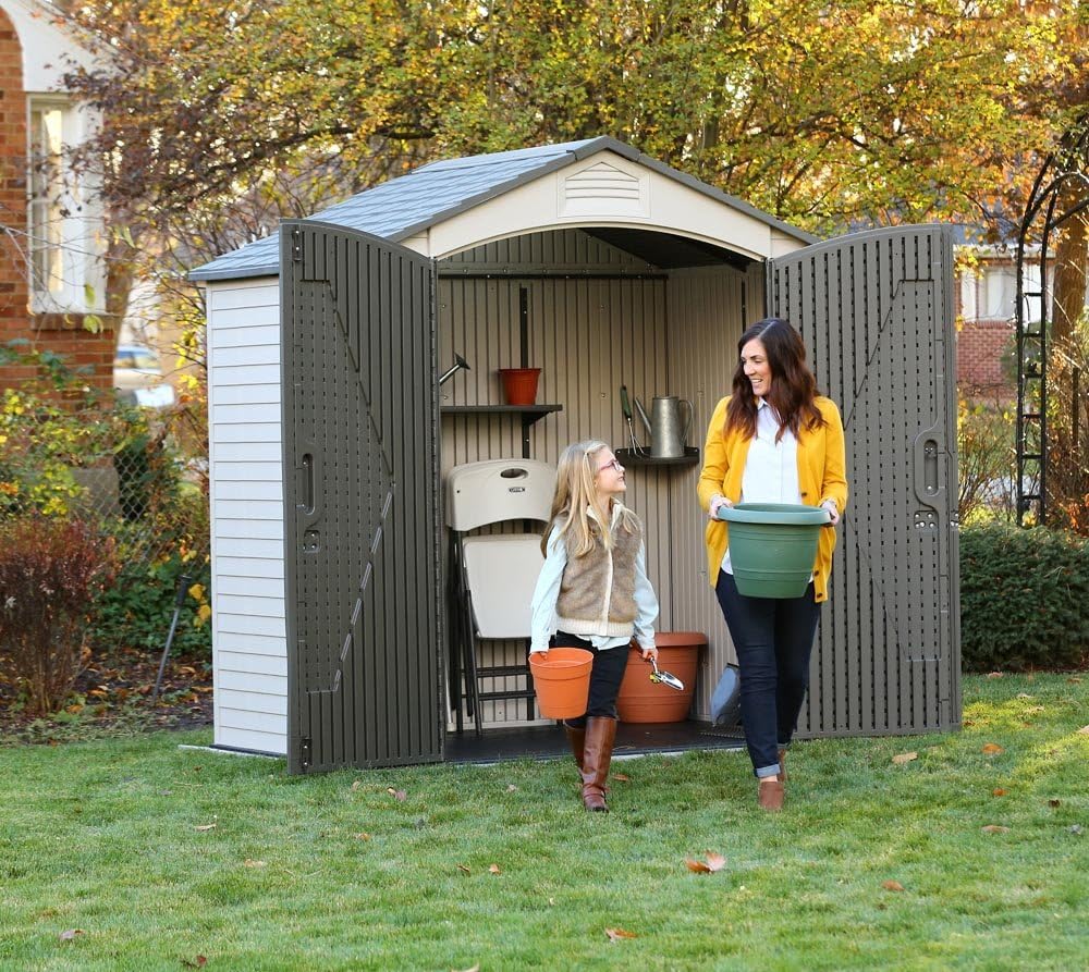 Lifetime Abri de Jardin Tan 132,7 x 204,4 x 227,9 cm