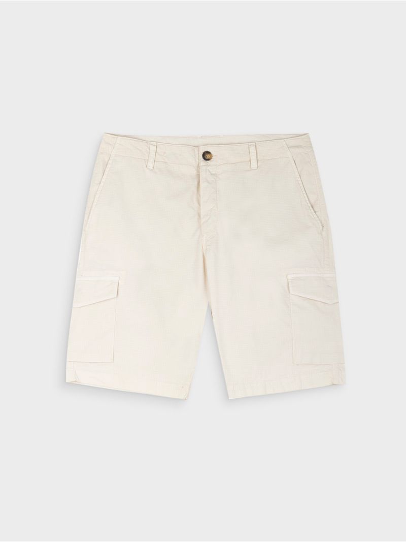Bermuda Unicolor Regular Fit para Hombre 42582