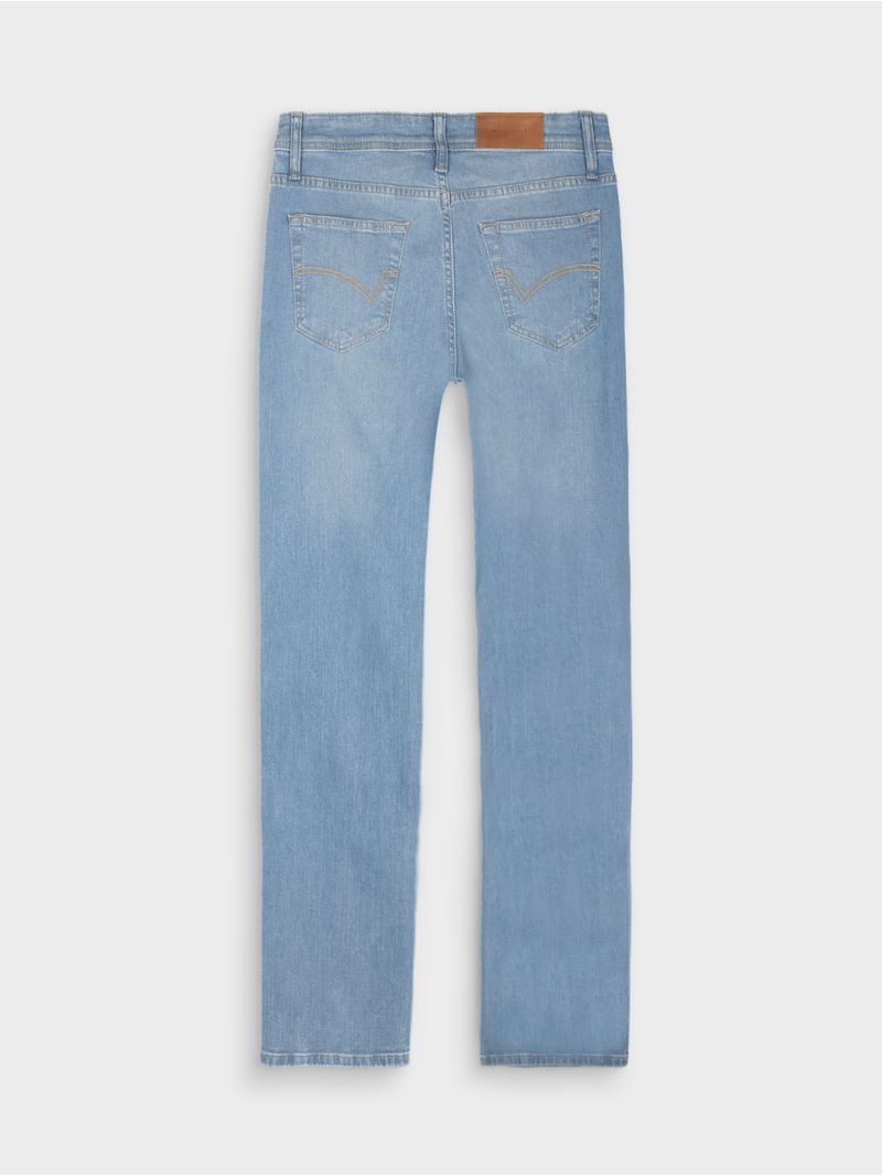 Jean Straight Fit en Lavado Azul Claro 38362