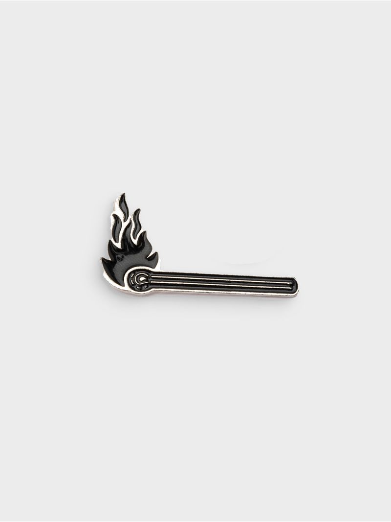 Pin No Gender "Fuego" en Forma de Fósforo 04296