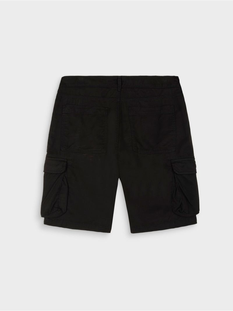 Bermuda Unicolor Regular Fit para Hombre 44766