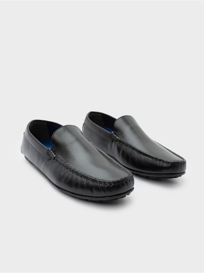 Mocasín Driver con Detalle Sutil de Marcación en La Parte Posterior 42501