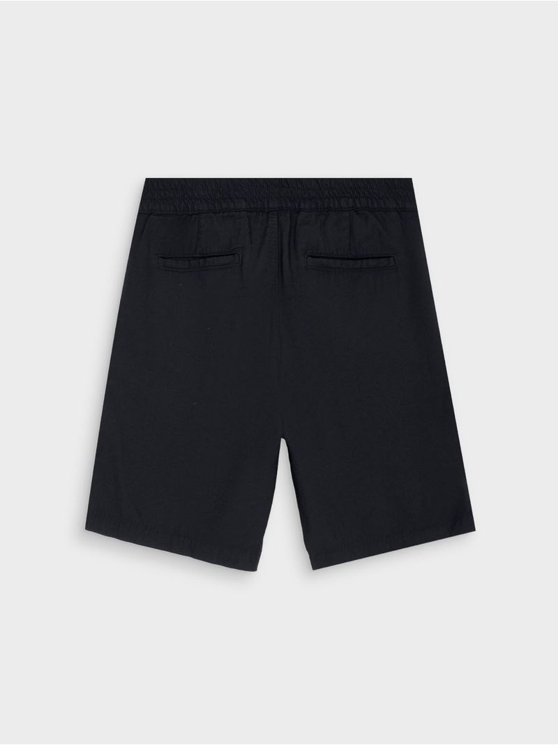 Bermuda Unicolor Regular Fit para Hombre 44769