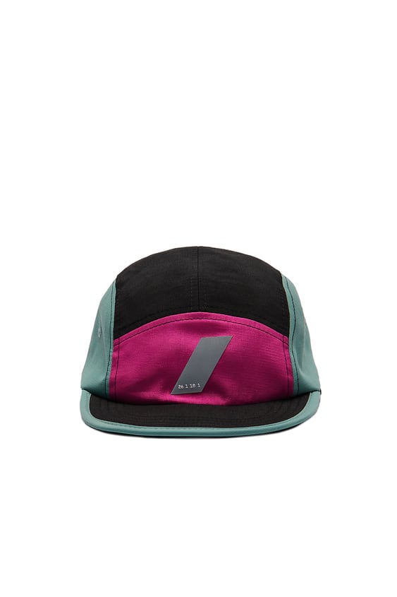 COLOR BLOCK TECHNICAL CAP