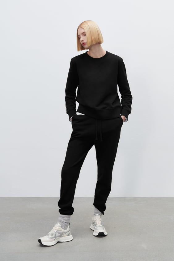 BASIC JOGGER PANTS