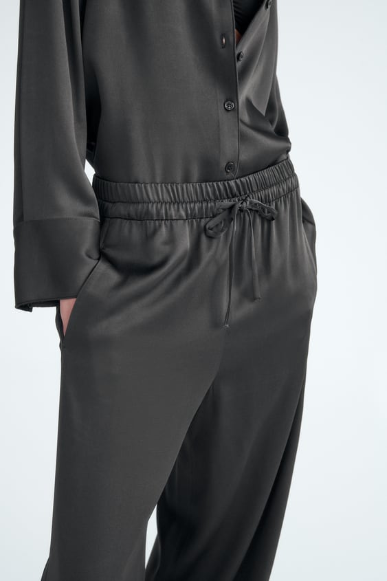 FLUID WIDE LEG PANTS LIMITED EDITION