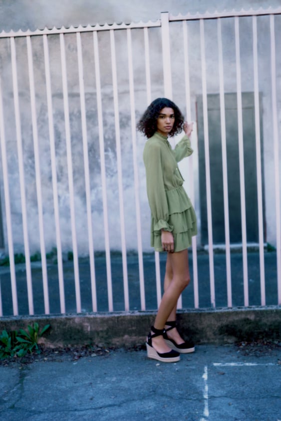 SHORT RUFFLED DRESS