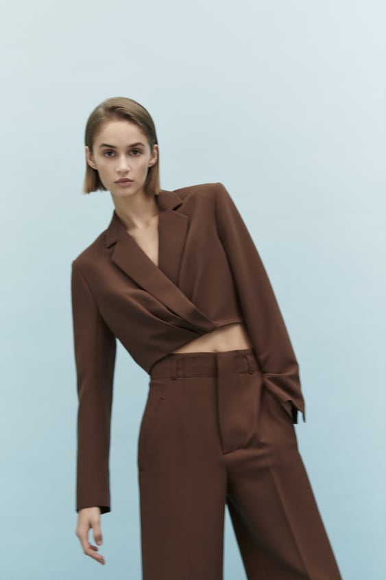 HIGH WAISTED STRAIGHT CUT PANTS