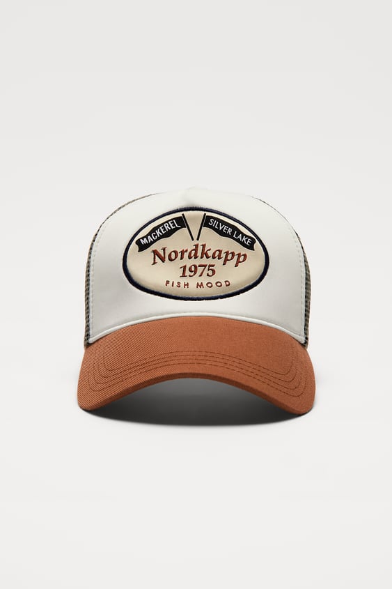 CONTRAST PATCH CAP